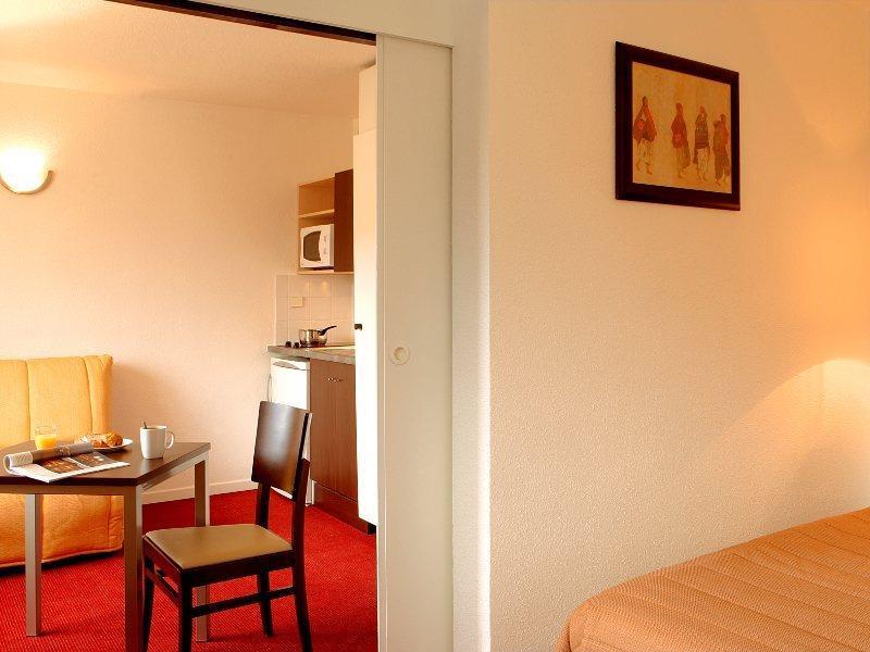 Aparthotel Adagio Access Lille Vauban Екстериор снимка